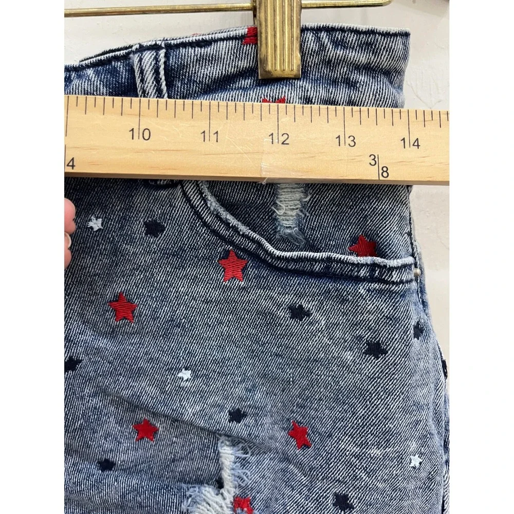 eXcuse Star Embroidered Distressed Denim Shorts Women 7/28W Blue Patriotic‎ Good